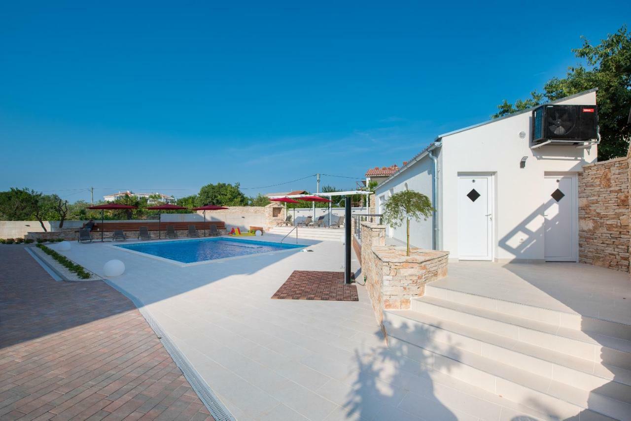 Villa Anja 1St Floor Peroj Kültér fotó