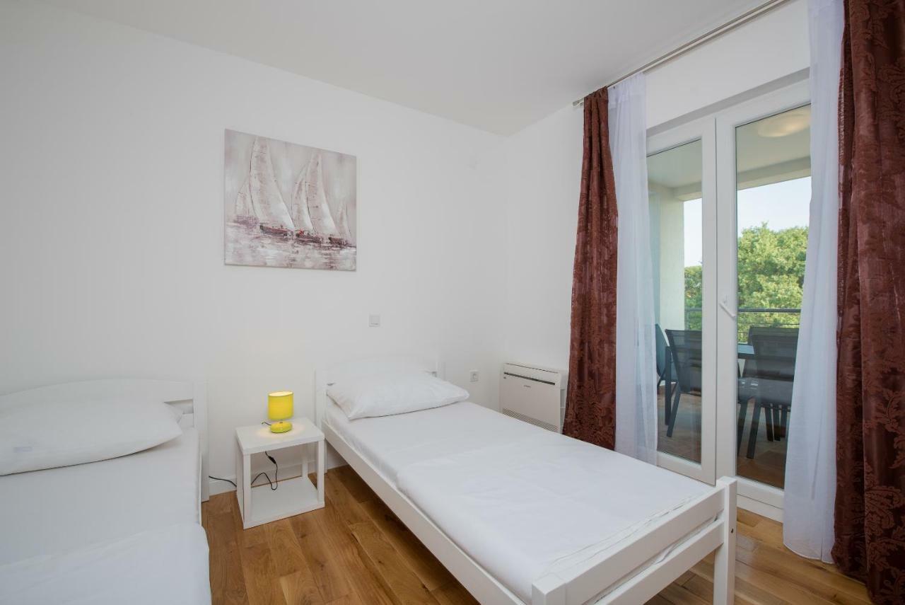 Villa Anja 1St Floor Peroj Kültér fotó